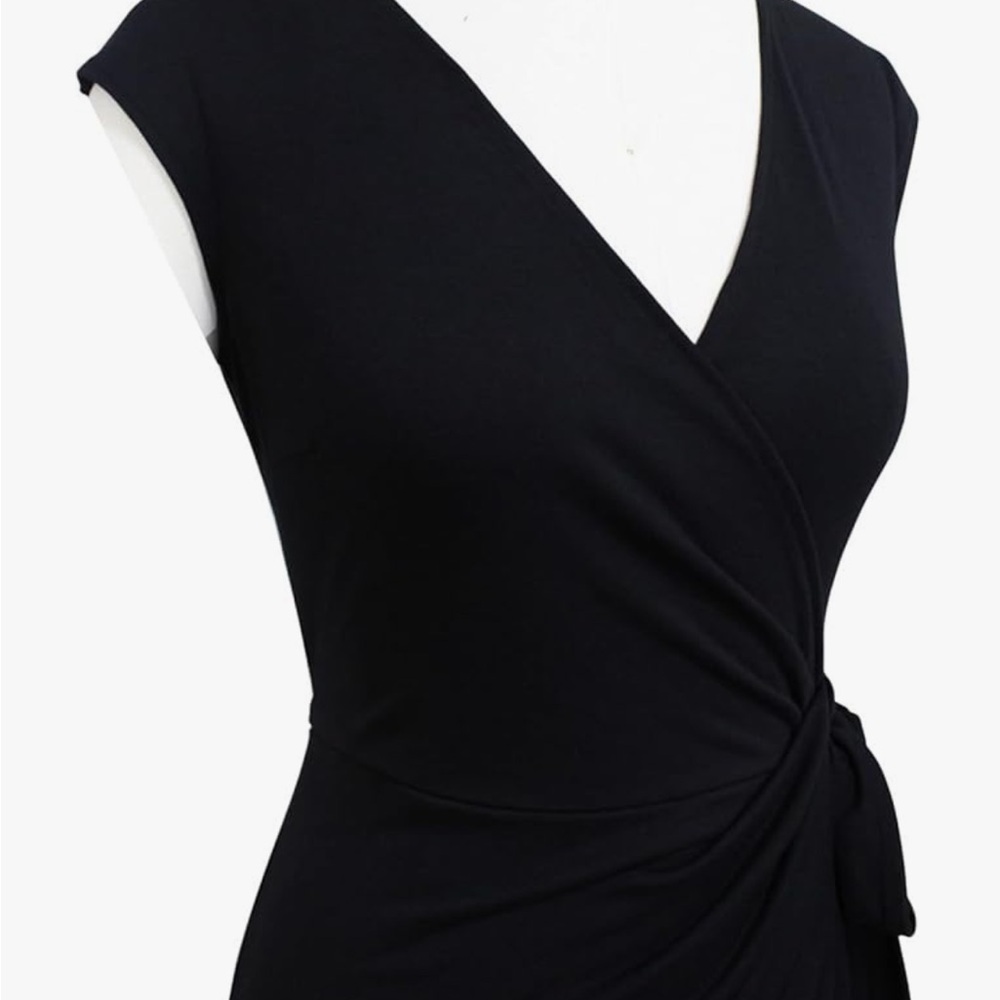Elegant Black Wrap Midi Dress - Picture 6 of 7